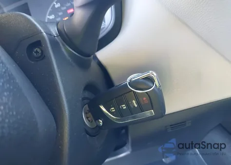 2024 Toyota Corolla Le z USA, uszkodzony, nr VIN 5YFB4MDE6RP099260